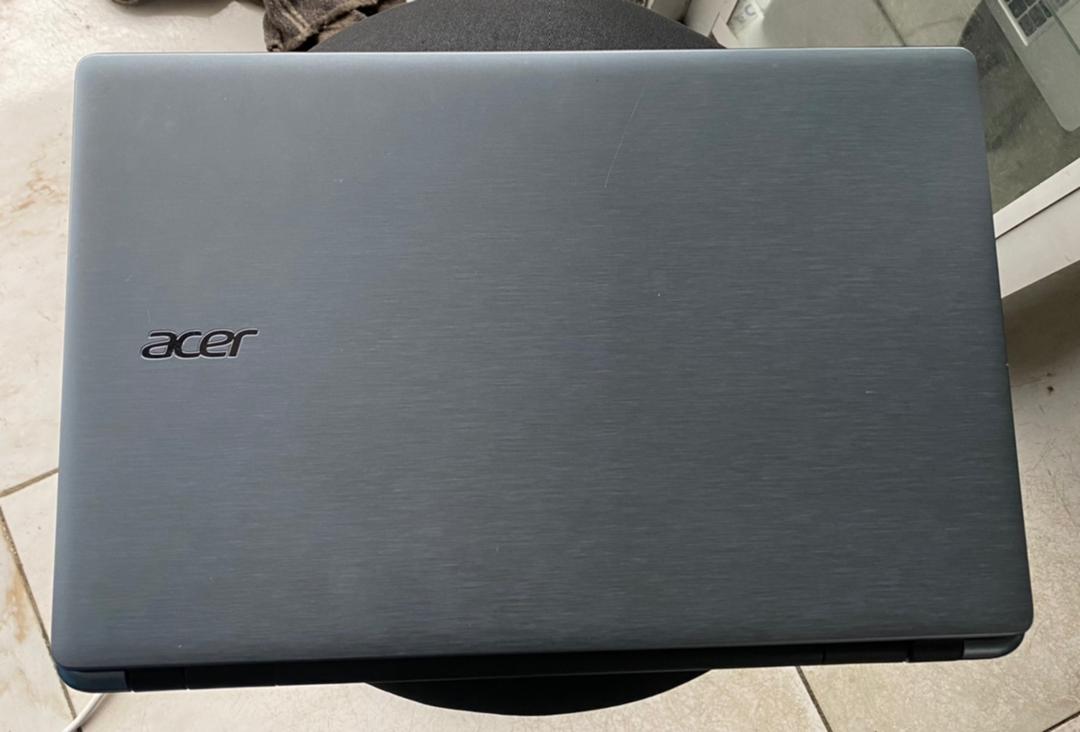 PC Professionnel Asus Aspire E5 core i7