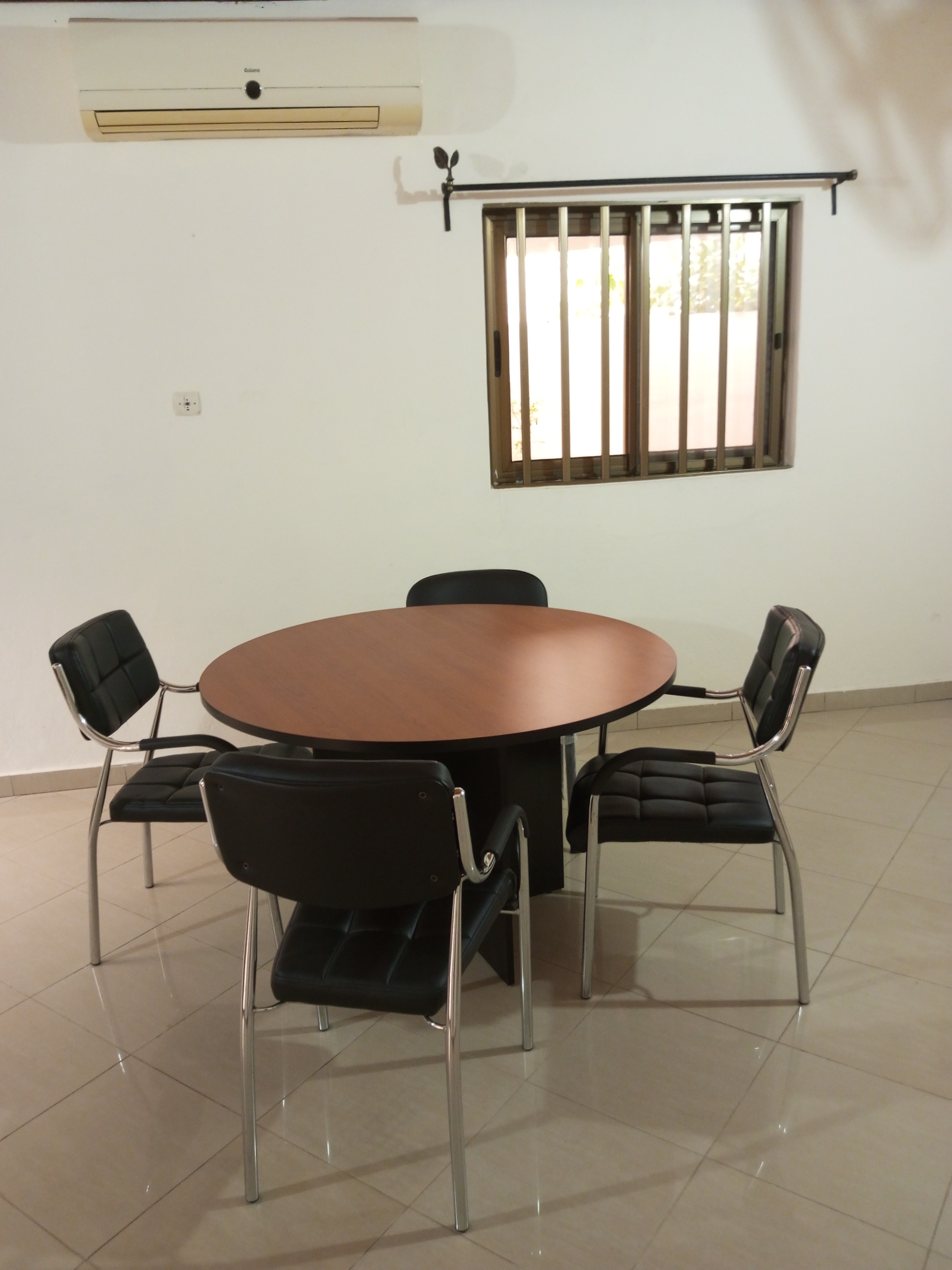 Bureau privé, salle de réunion, salle de formation