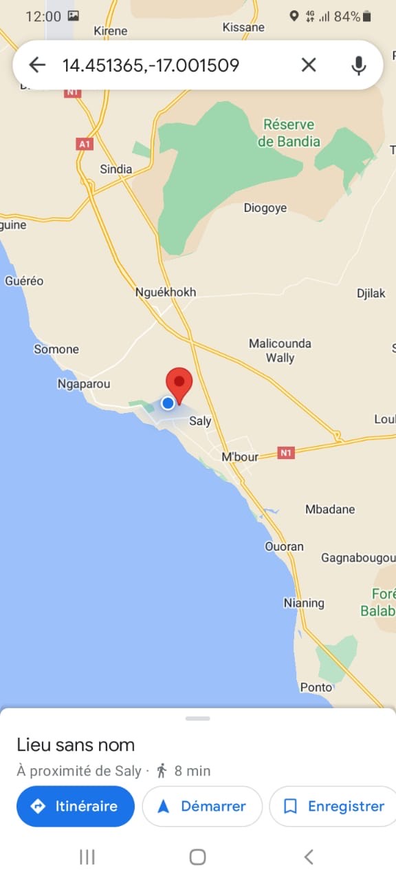 Terrain de 600 mètres carrés délibération à Saly