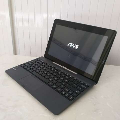 Tablette ASUS Notebook T100T " modèle PC"
