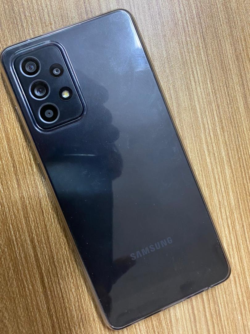 Samsung Galaxy A52