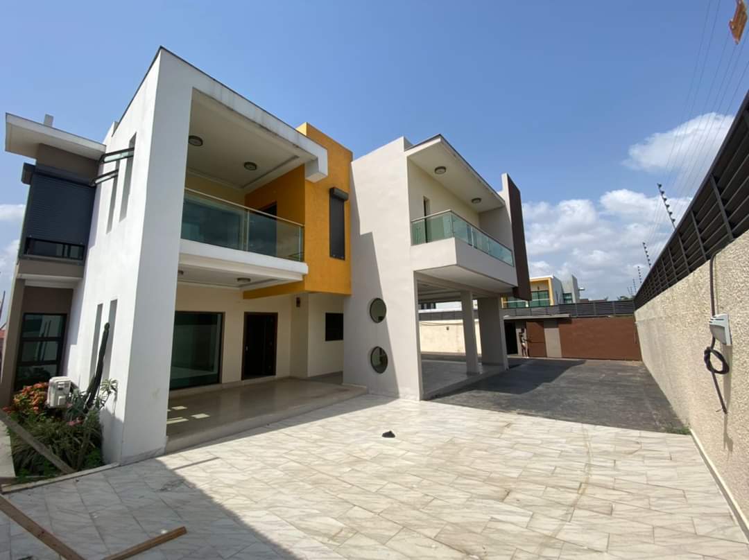 Duplex 7 pièces architecte moderne, piscine, jardin, garage en vente Riviéra golf beverhill Duplex 7 pièces architecte moderne, piscine, jardin, garage en vente Riviéra golf beverhill