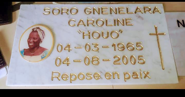 Gravure sur marbre granite plexiglas, pierre tombale....