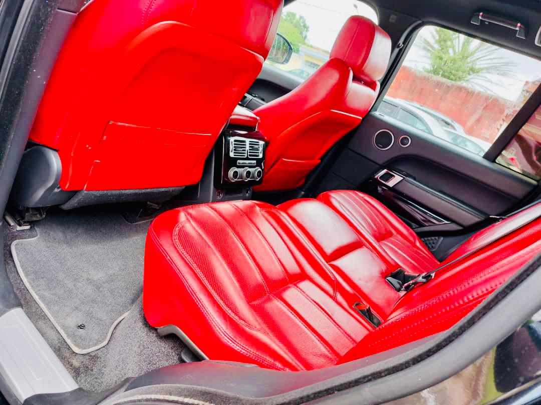 RANGE ROVERModèle : VOGUE