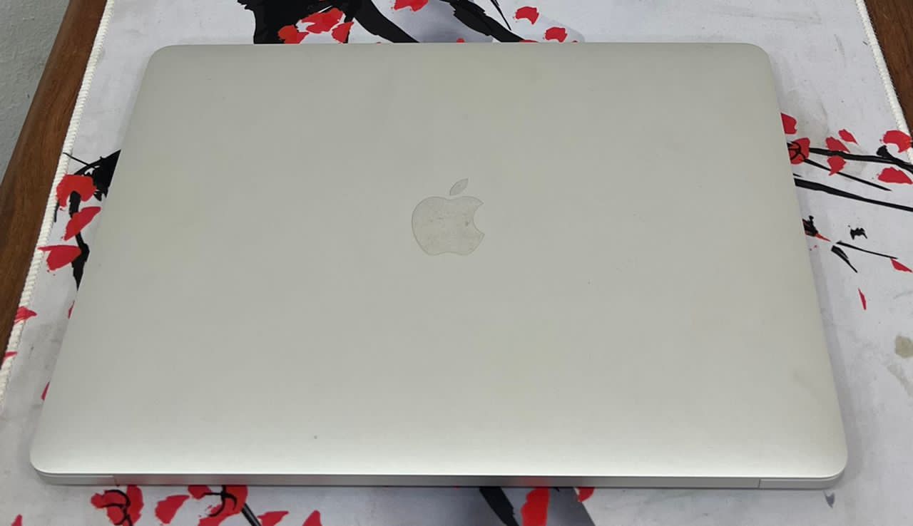 MACBOOK AIR RETINA M1 2020 MACBOOK AIR RETINA M1 2020