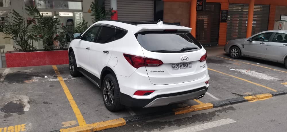 HYUNDAI SANTAFE