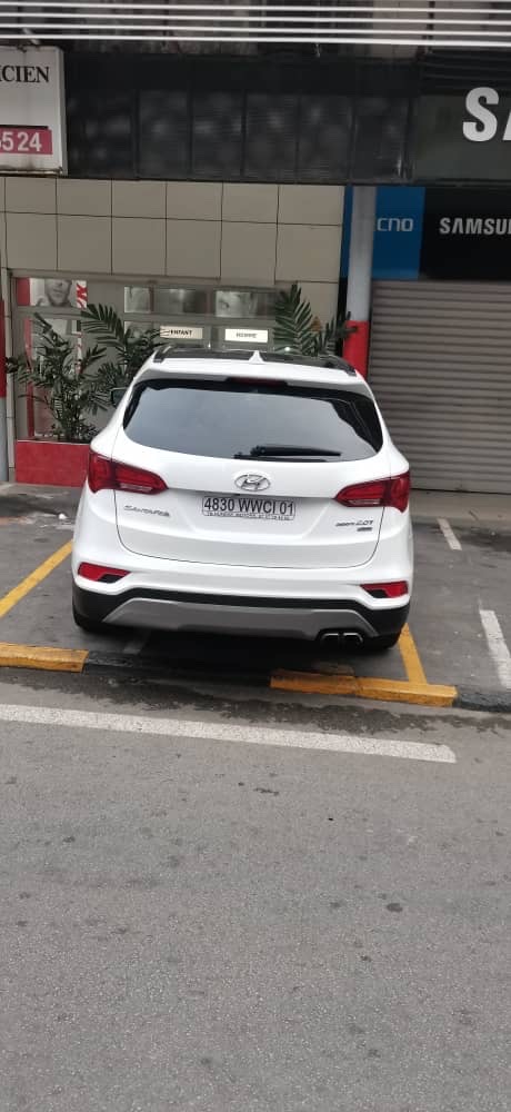 HYUNDAI SANTAFE