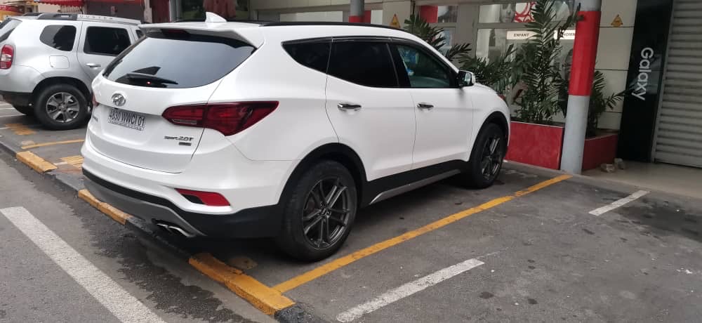 HYUNDAI SANTAFE