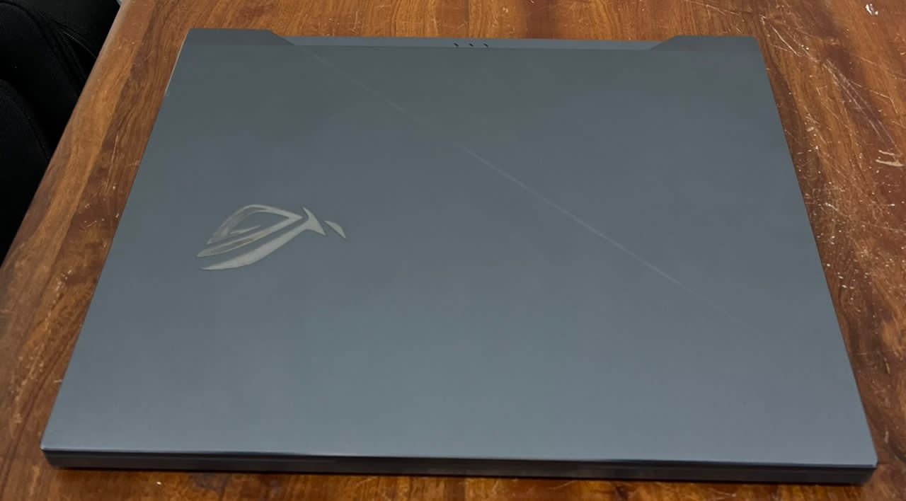 ASUS ROG ZEPHYRUS GX550LWS CORE I7 10TH GEN(DOUBLE ECRAN) 4K
