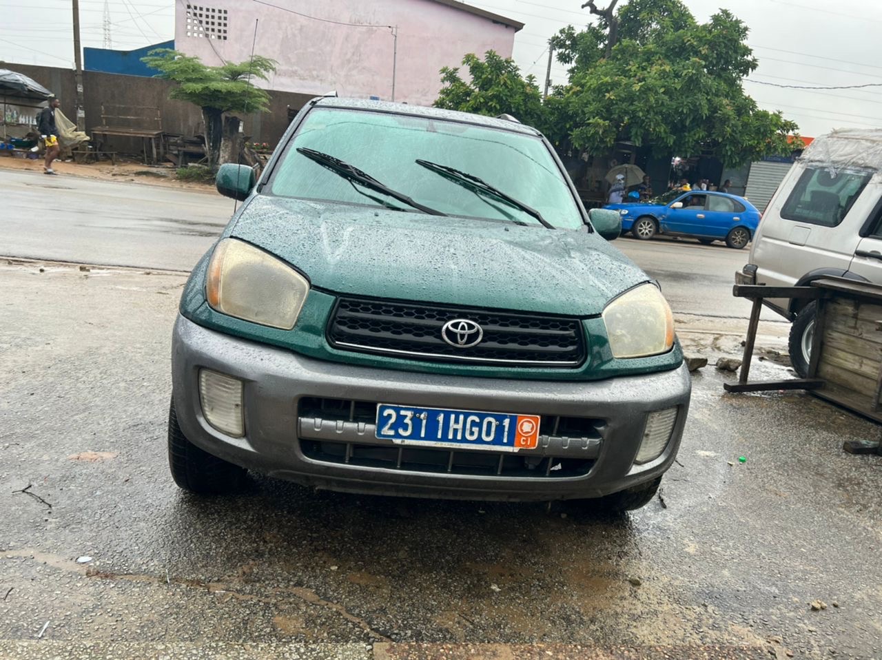 TOYOTA RAV4