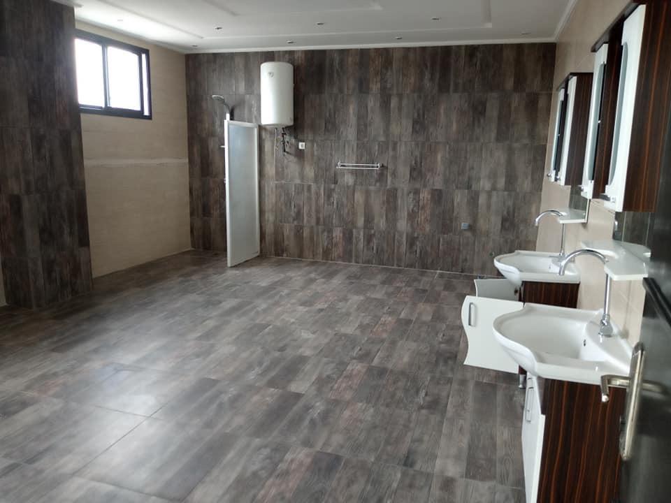 Marcory résidentiel : Immeuble haut standing R+8 ,ascenseur, parking et sous-sol