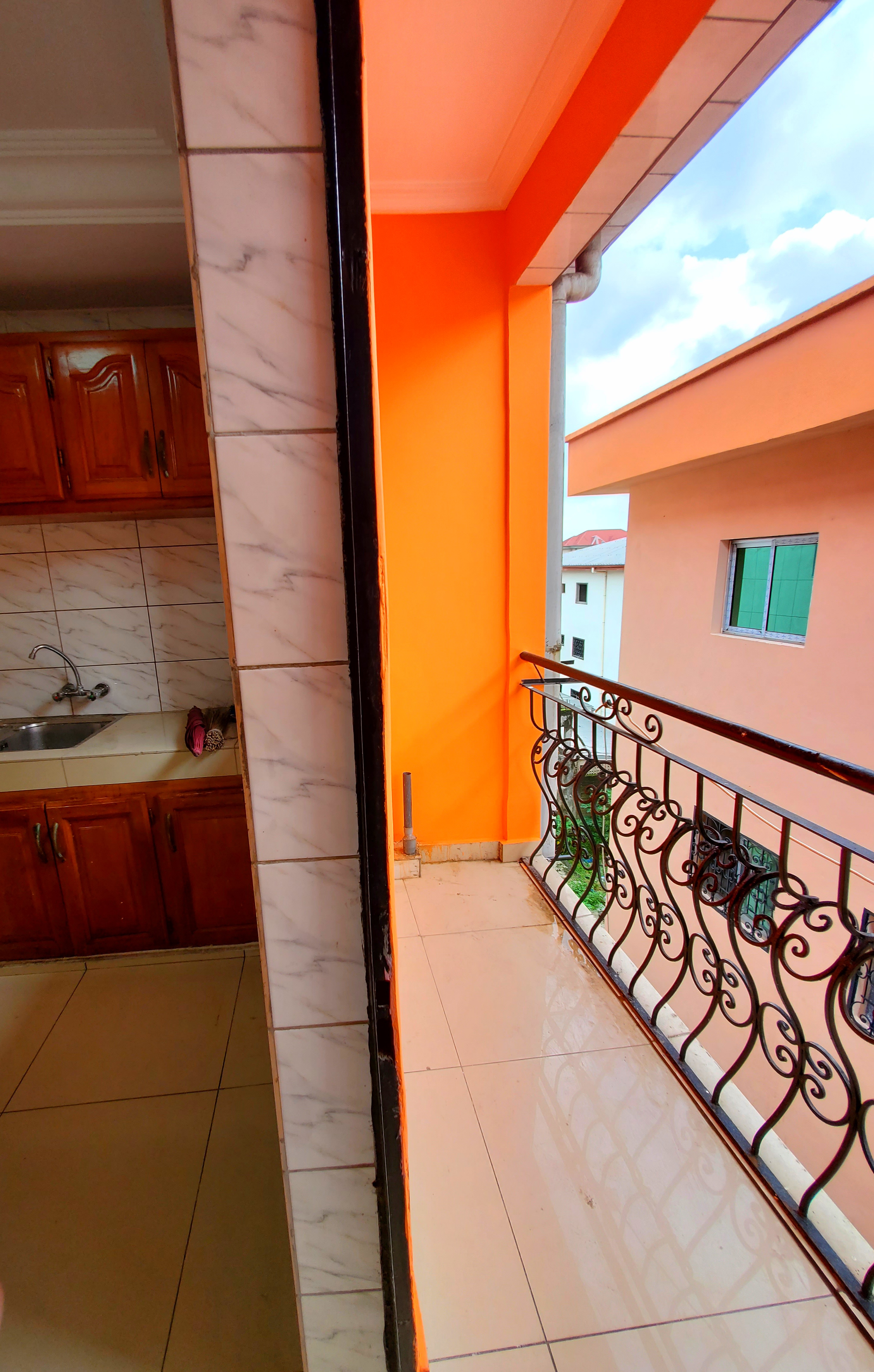 Appartement ULTRAMODERNEA louer douala, makepe saint tropez
