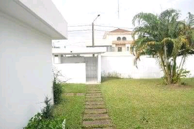 2 plateaux vallon vers club house, vente villa basse 5 pièces, piscine, jardin, garage