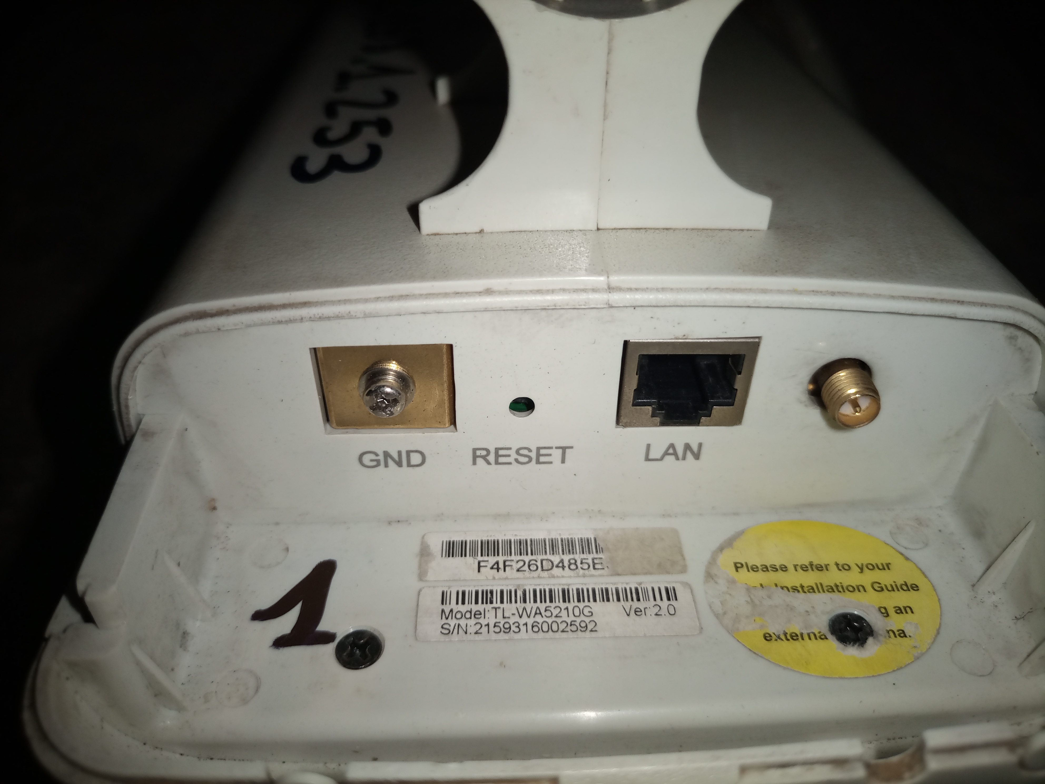 ANTENNES TPLINK PHAROS CPE 210 ET TP-Link TL-WA5210G