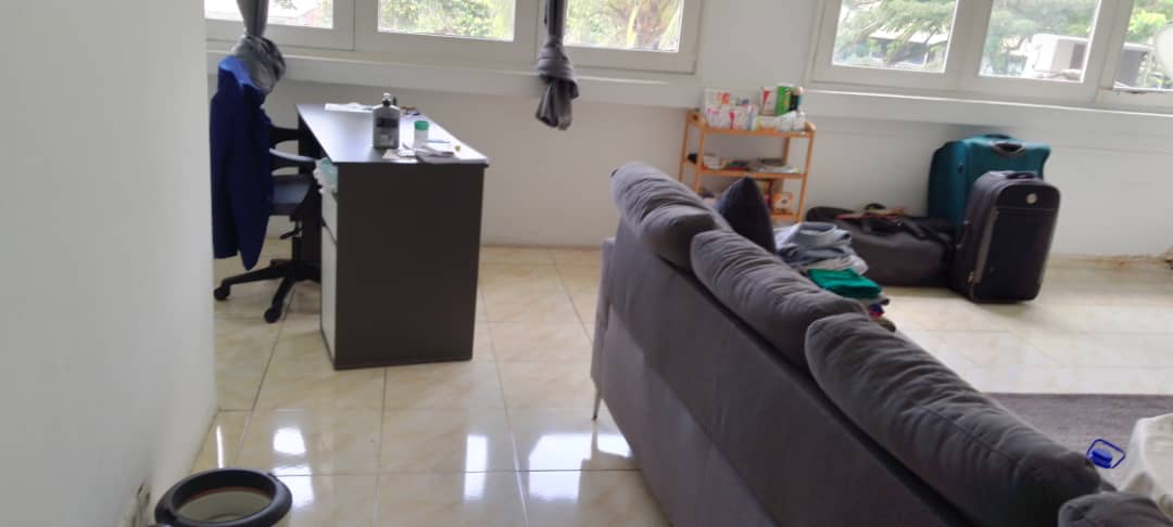 joli appartement de type 2 pièces au 4ème étage à louer avec ascenseur pour meublé ou habitation