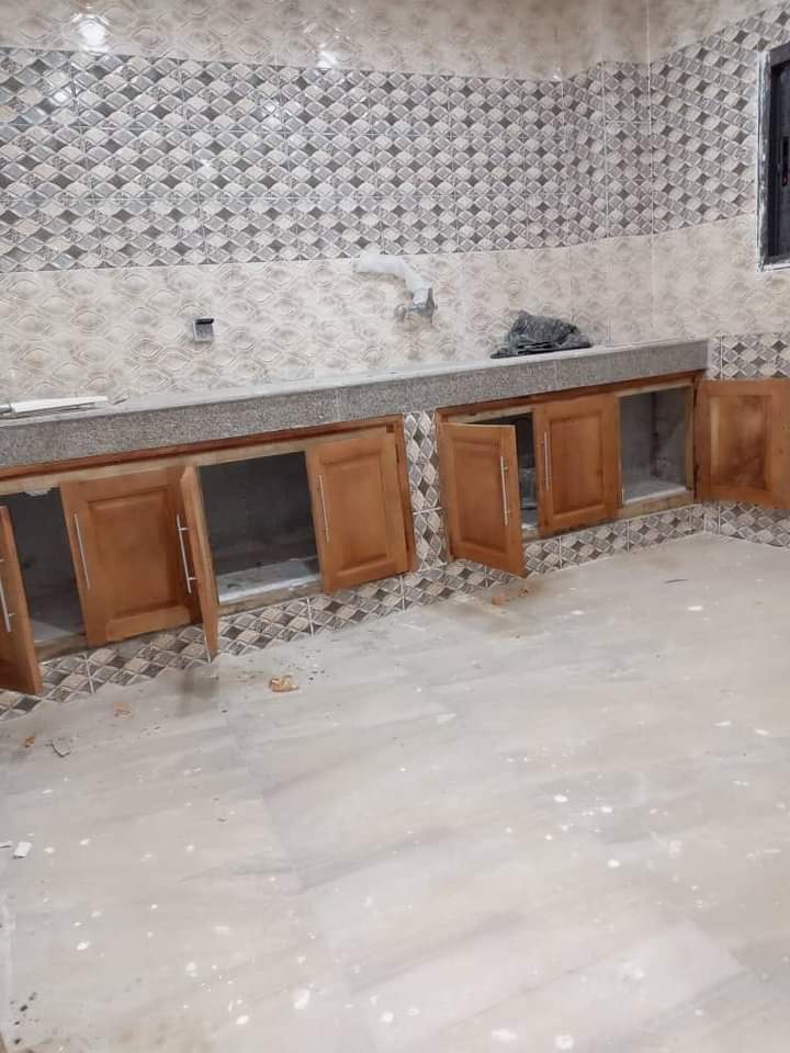 A LOUER APPARTEMENT DE 03 a 04 PIÈCES A ABIDJAN COCODY