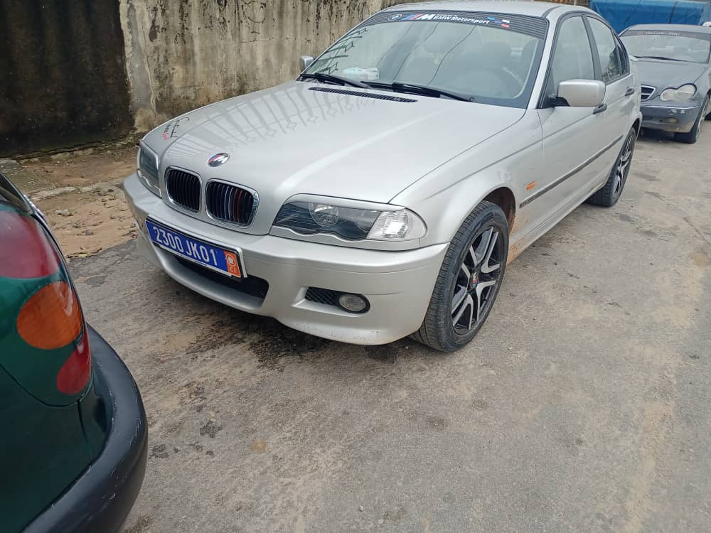 #BWM TRÈS BONNE ÉTAT