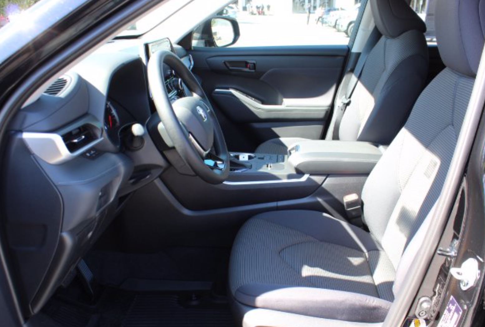 Used 2021 Toyota Highlander