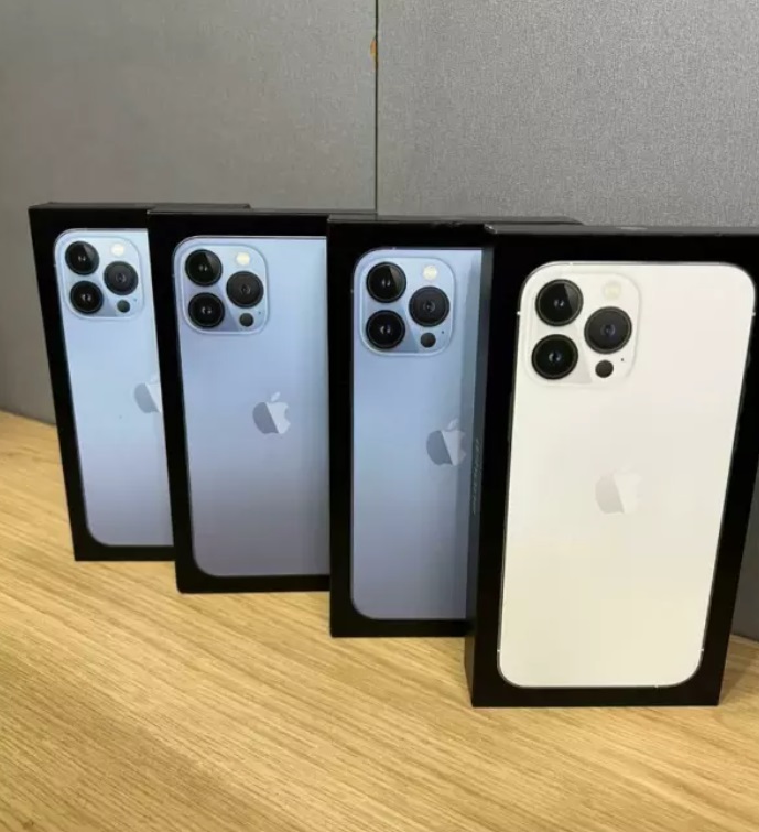 Apple iPhone 13 pro max, 13 pro, 13, 13 mini, 12 pro max, 11 pro max, iPad Pro Apple iPhone 13 pro max, 13 pro, 13, 13 mini, 12 pro max, 11 pro max, iPad Pro