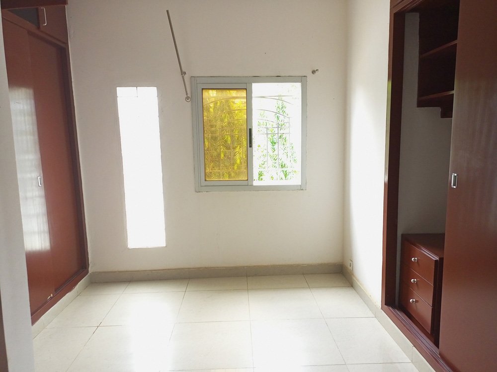 UN DUPLEX BÂTI SUR UNE PARCELLE DE 990 M2 EN VENTE A BINGERVILLE SUR PERFECTOR IMMOBILIER