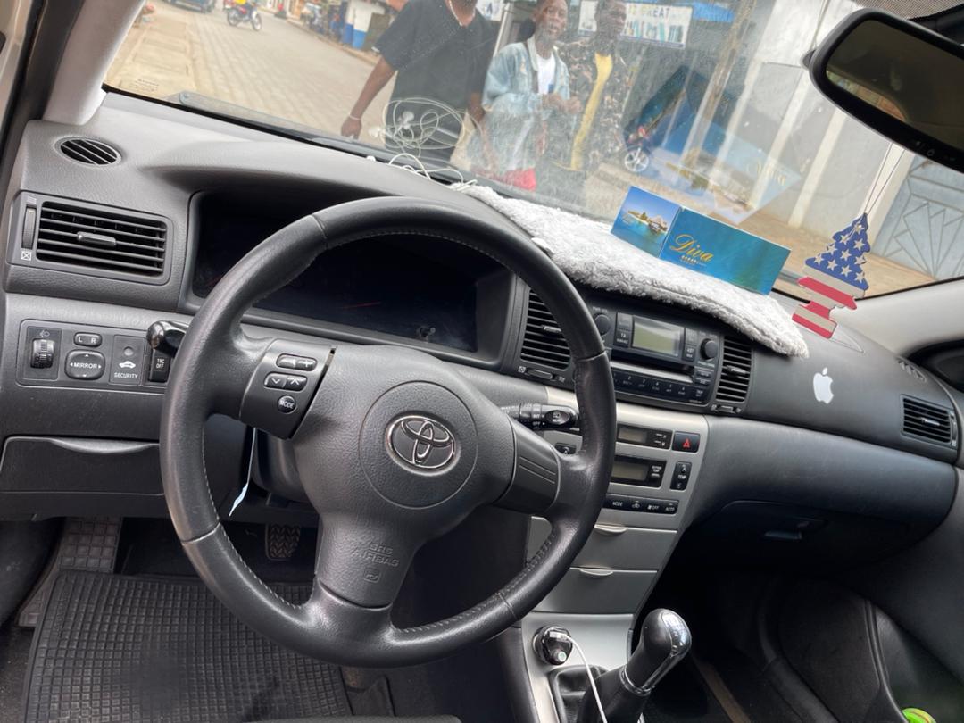 TOYOTA COROLLA DROGBA 2005