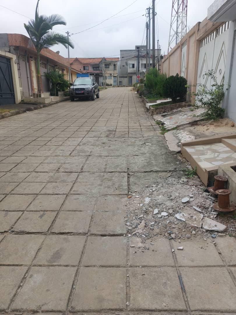 belle villa basse de type 4 pièces en vente cité promogim feh kesse