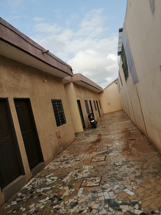 maison locative à vendre