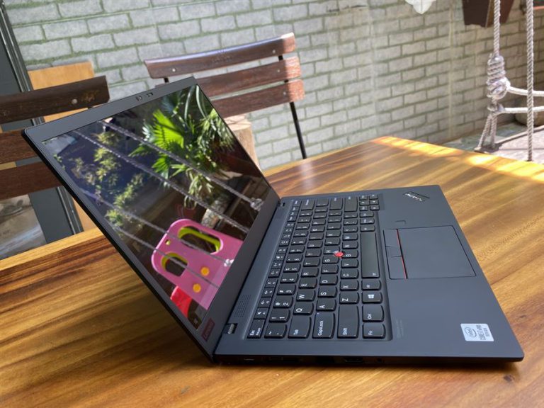 Lenovo X1 carbone i7 8ieme génération Ram 16 SSD 512gbÉcran 14Batterie 7h Lenovo X1 carbone i7 8ieme génération Ram 16 SSD 512gbÉcran 14Batterie 7h