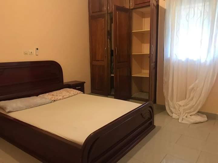 A LOUER APPARTEMENT DE 04 PIÈCES A ABIDJAN COCODY RIVIERA faya