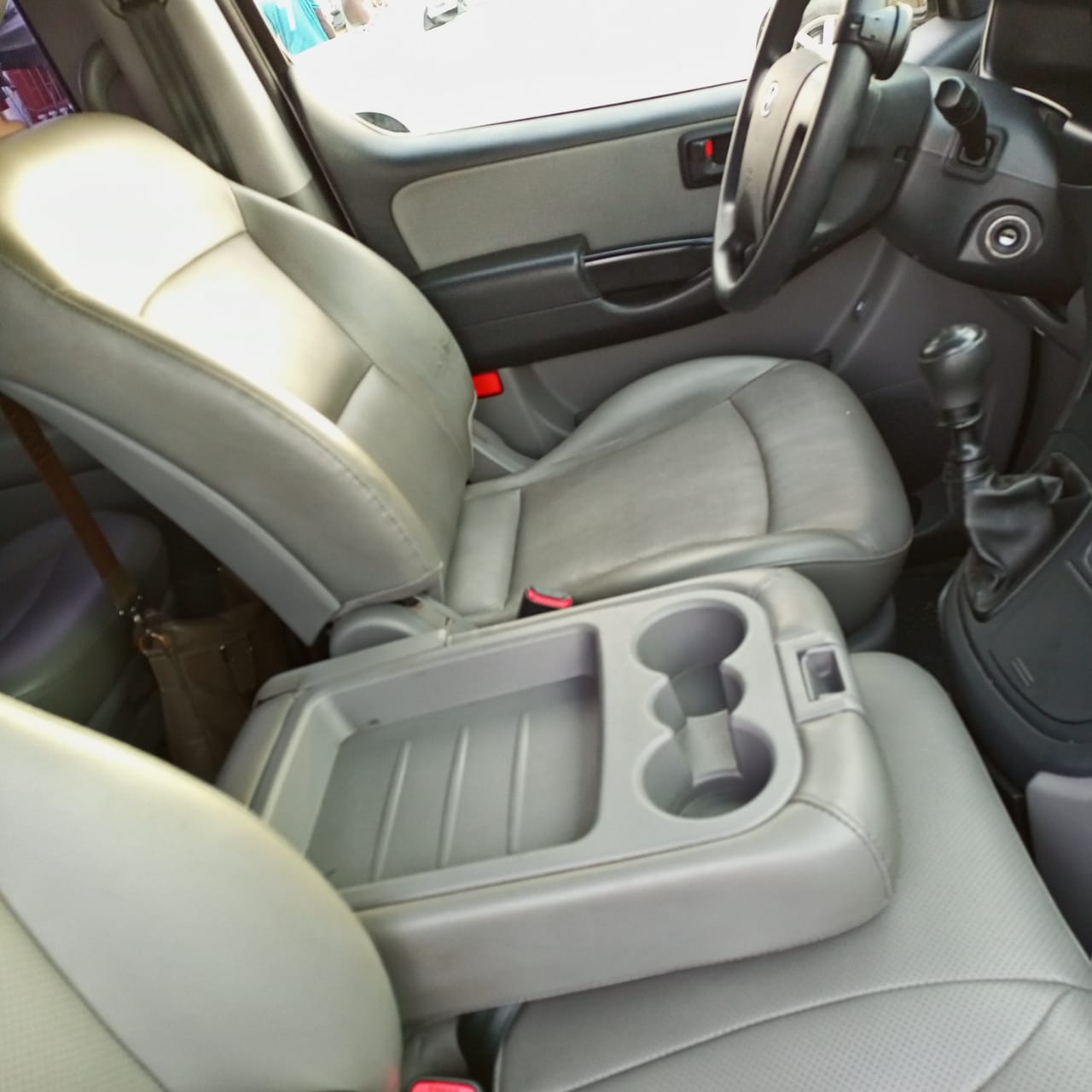 Hyundai van Location