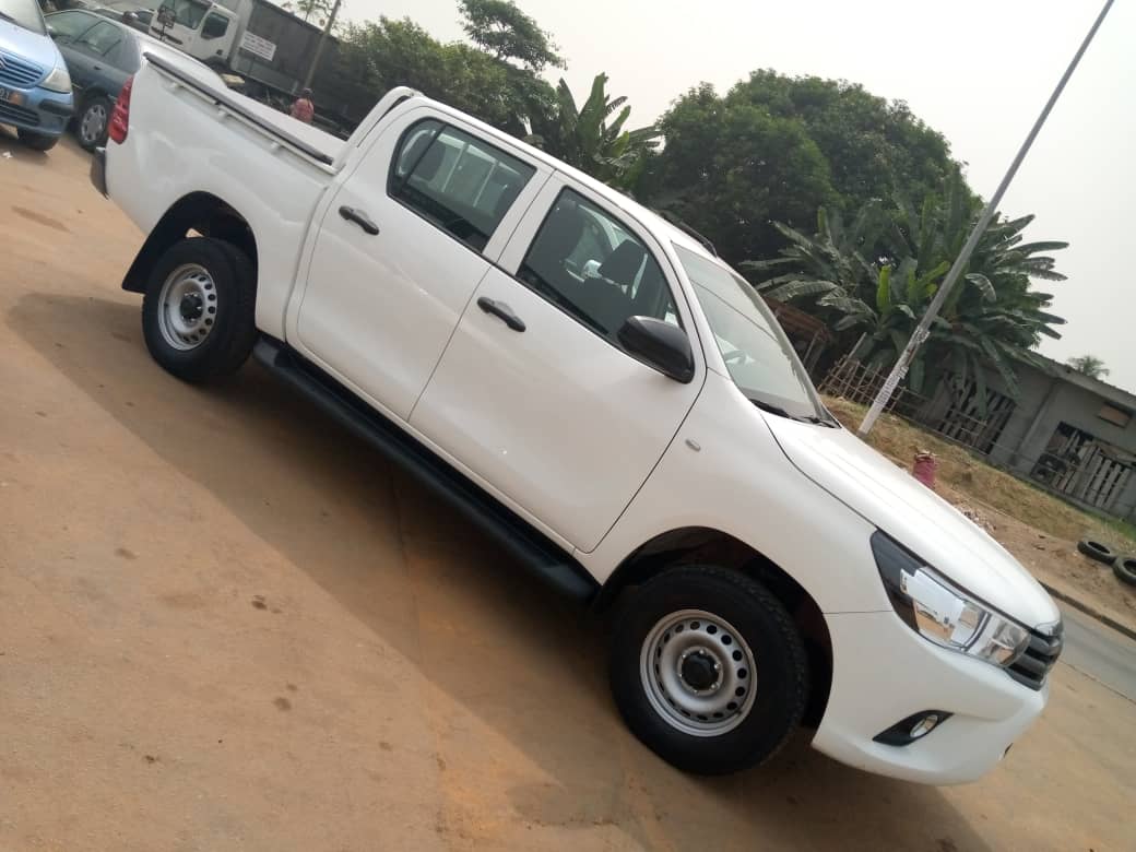 Toyota Hilux- Location Abidjan Toyota Hilux- Location Abidjan