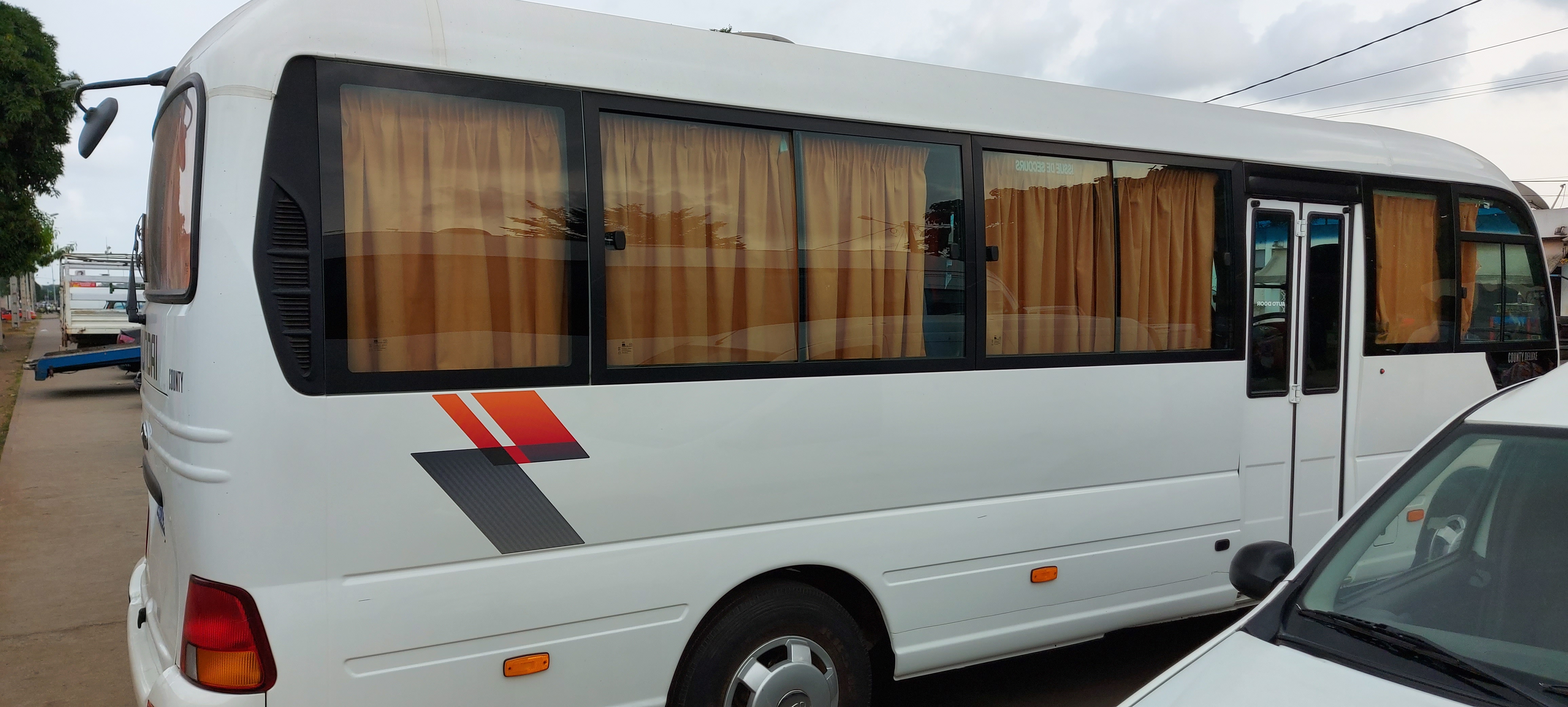 location de Mini bus