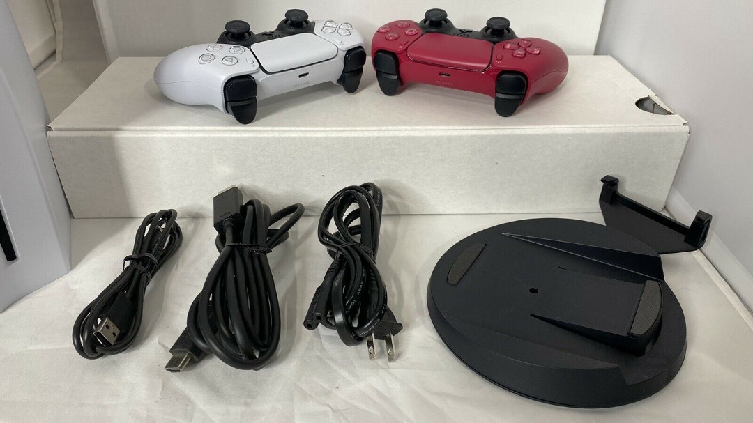 Sony Playstation 5 Blu-Ray/Digital Bundle Edition - Ship Now Sony Playstation 5 Blu-Ray/Digital Bundle Edition - Ship Now