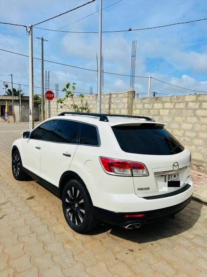 MAZDA CX9 2009 FULL OPTIONS À VENDRE MAZDA CX9 2009 FULL OPTIONS À VENDRE