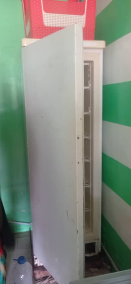 belle cave restaurant à céder à Cocody rivera palmeraie rue ministre