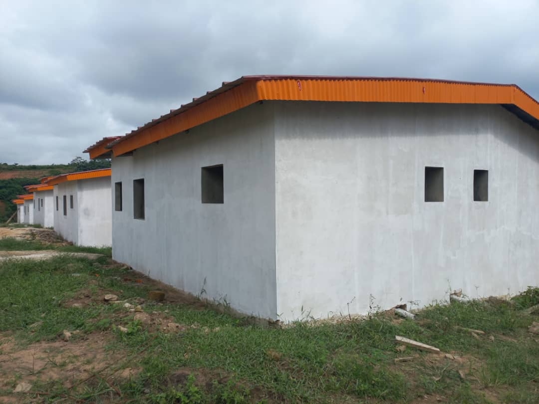 Angré 10e tranche : Duplex et villa basse en vente à partir de 14 Millions à 50 Millions