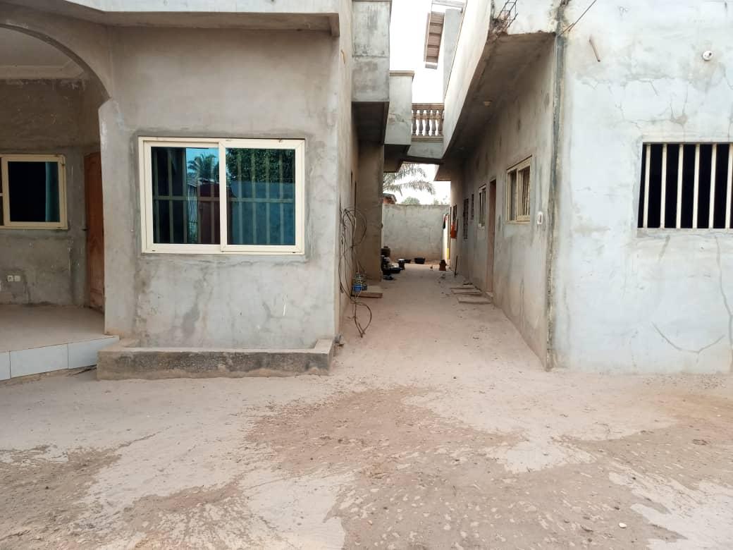 VILLA A VENDRE A TOGBA VILLA A VENDRE A TOGBA