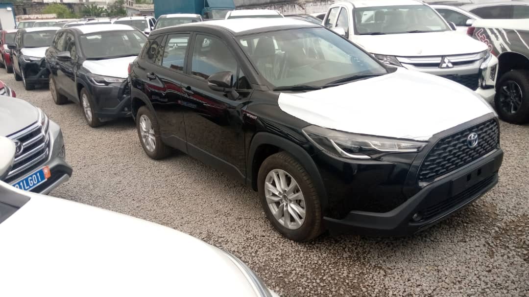 TOYOTA Corolla CROSS Hybrid