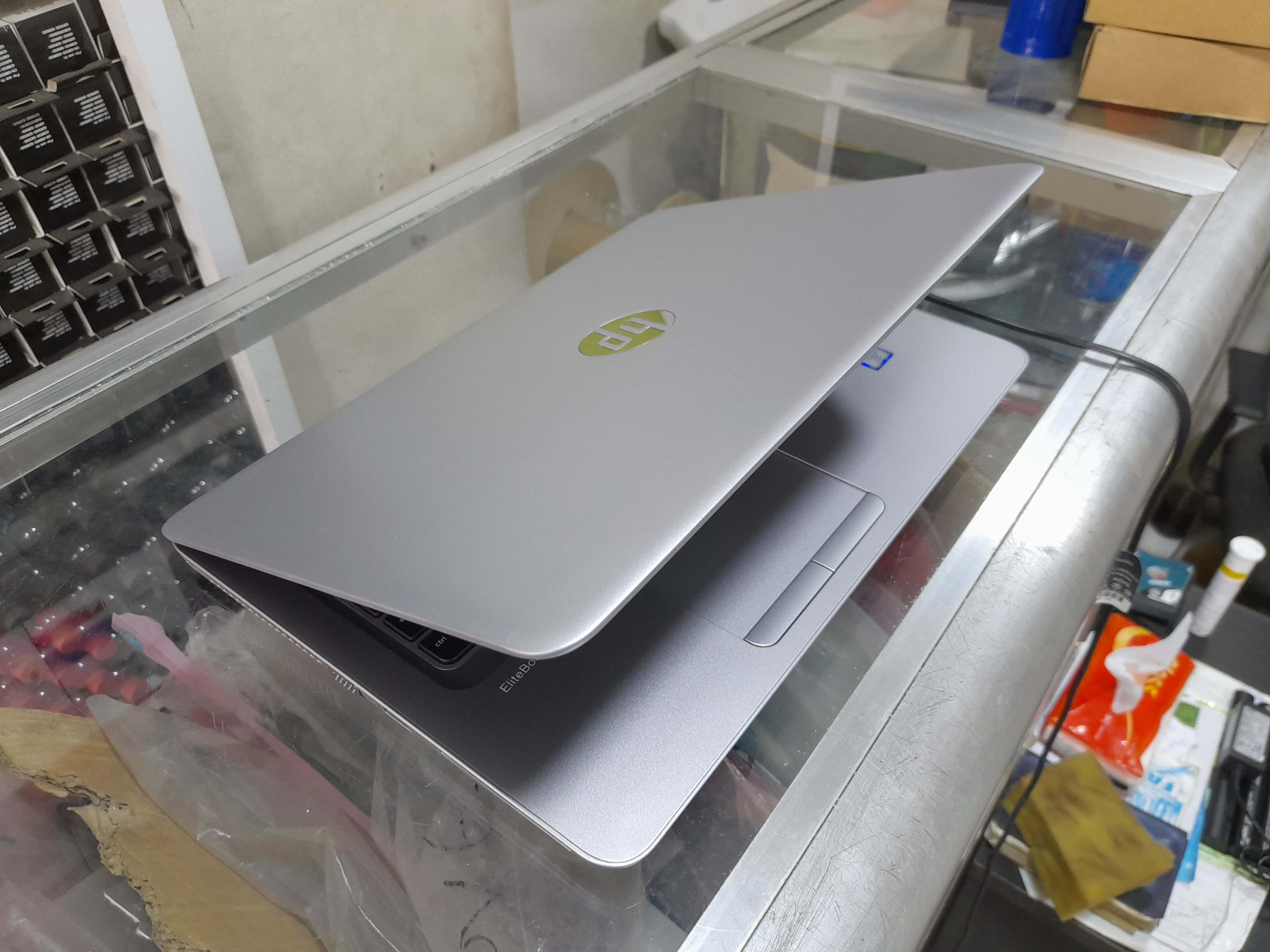 !! PROMO !! HP EliteBook 840 G3 I5 + 16Go/1Tera (Importés USA) !! PROMO !! HP EliteBook 840 G3 I5 + 16Go/1Tera (Importés USA)
