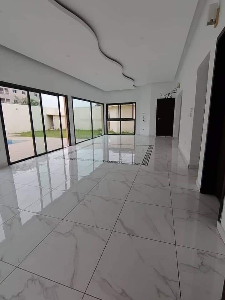 A LOUER VILLA DUPLEX DE 07 PIÈCES A ABIDJAN COCODY RIVIERA golf