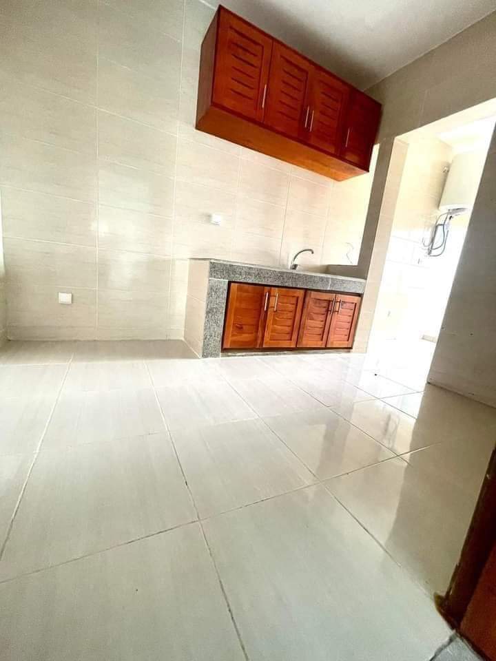 A LOUER APPARTEMENT DE 03 PIÈCES A COCODY RIVIERA faya