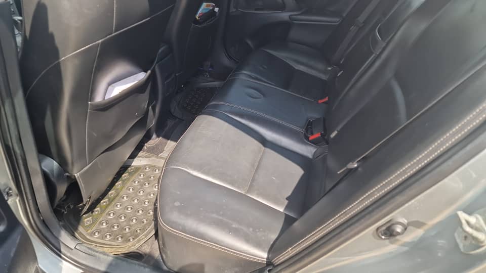 Toyota Avensis année 2013