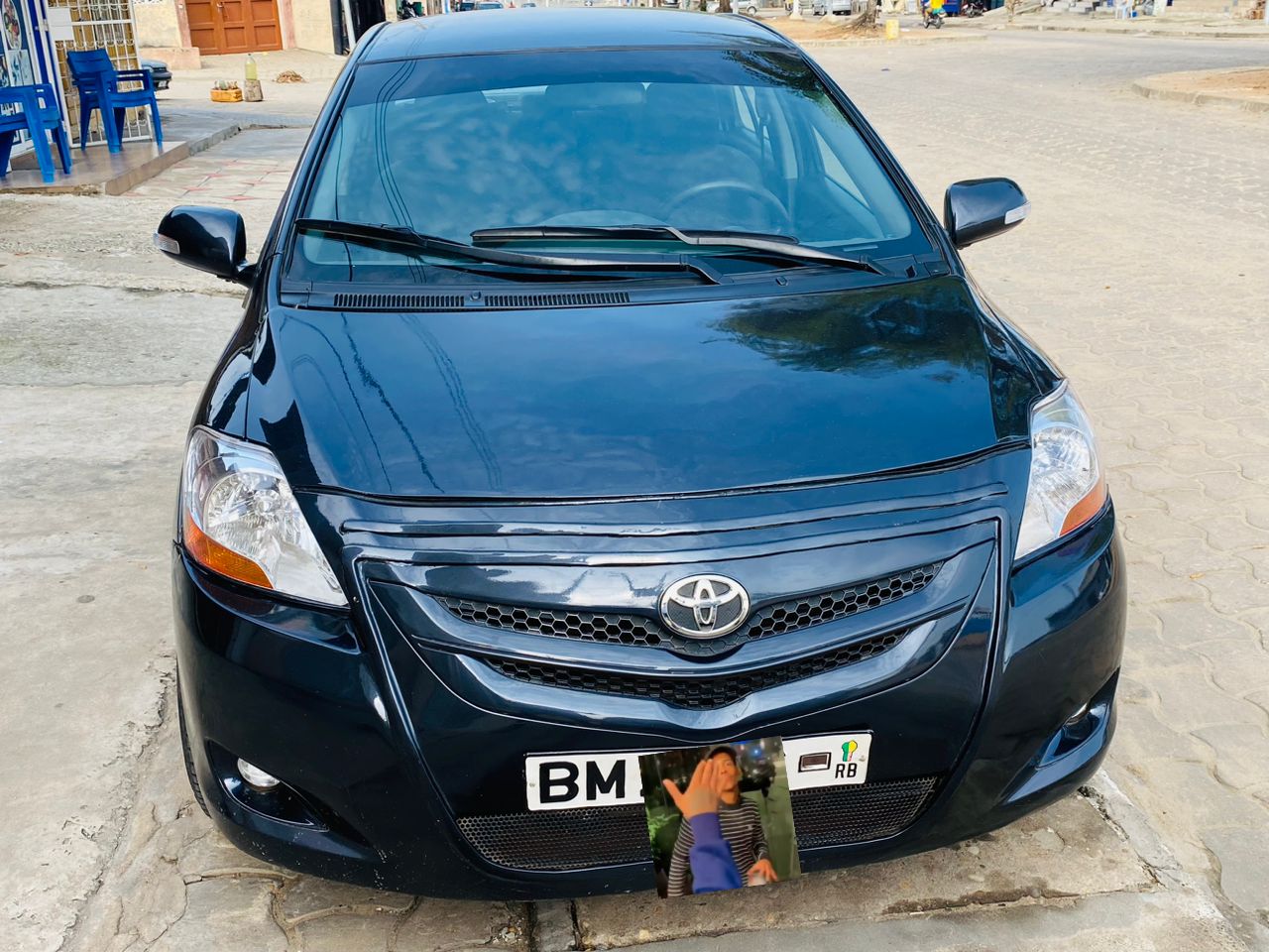 Toyota yaris berline Toyota yaris berline