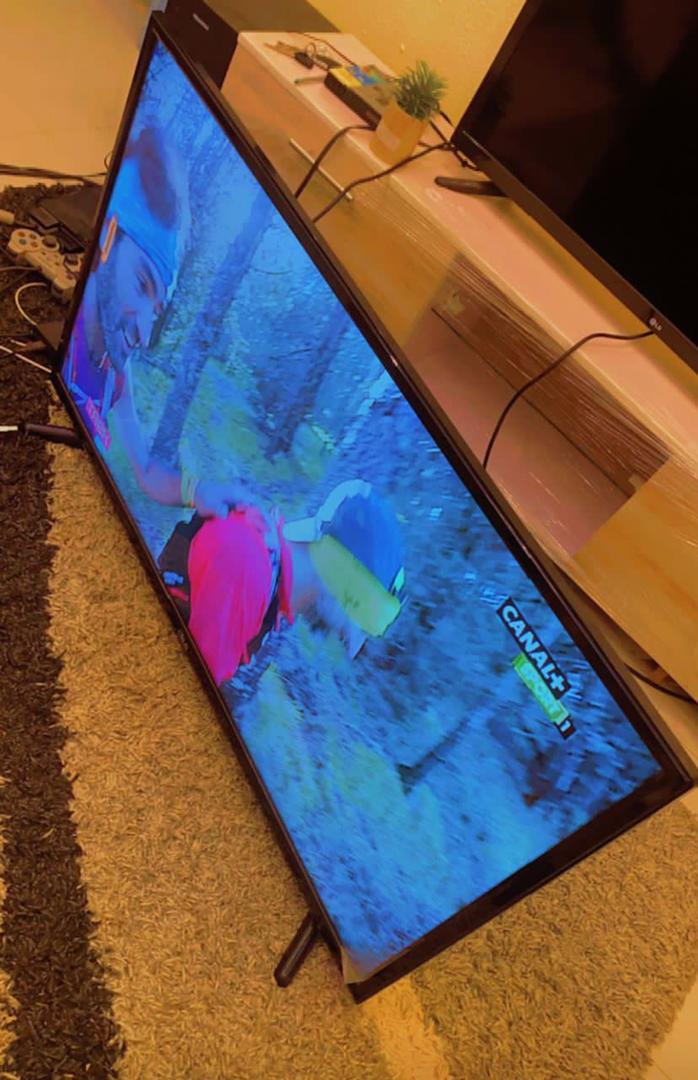 Vente de pc, TV , et moto Vente de pc, TV , et moto