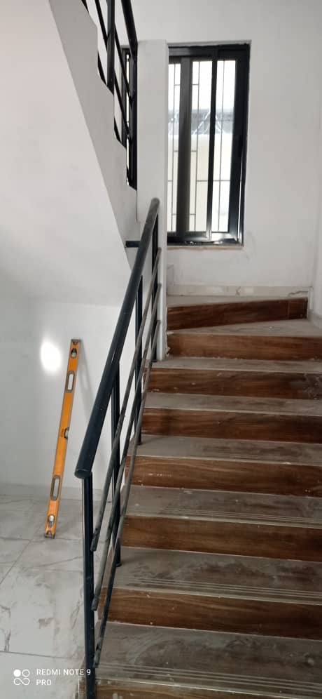 Mise en vente d'une superbe villa triplex à Lomégan