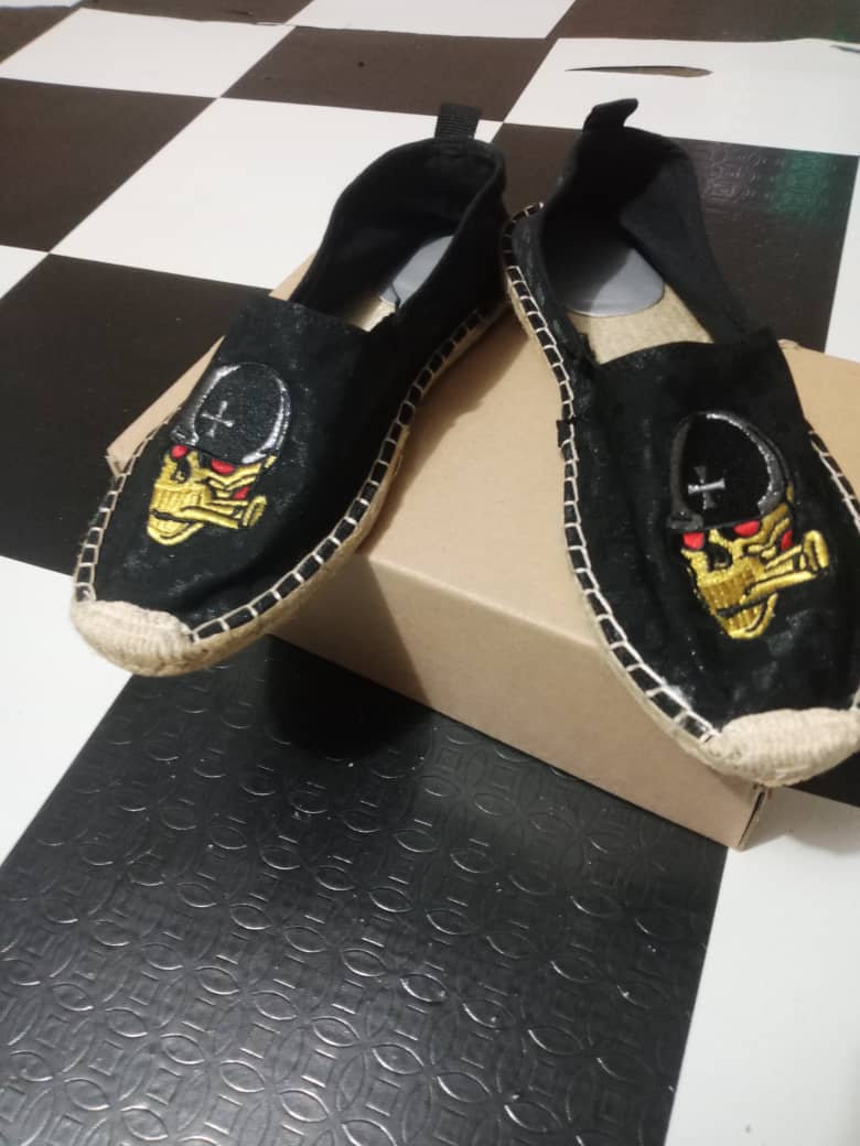 Expadrille neuf en Carton