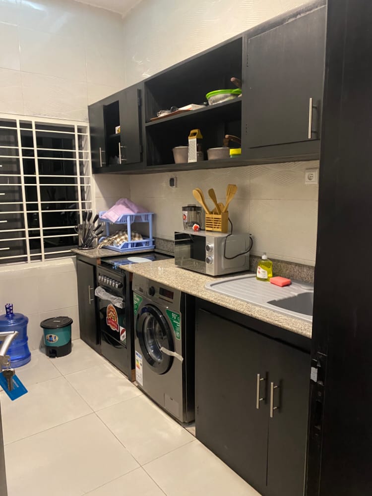 LUXUEUX APPARTEMENT MEUBLÉ SIS A MOINS DE 5 MN DE EREVAN CALAVI LUXUEUX APPARTEMENT MEUBLÉ SIS A MOINS DE 5 MN DE EREVAN CALAVI