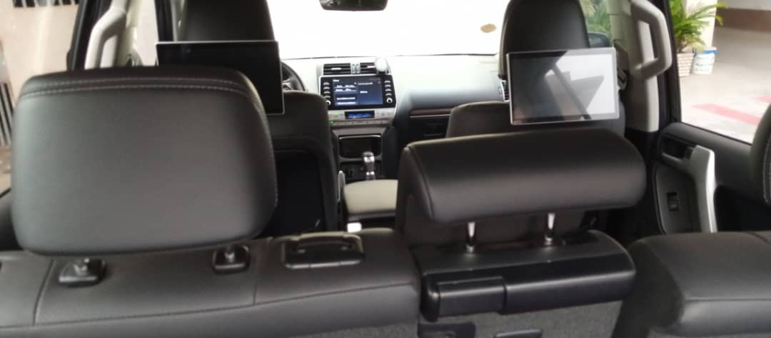 Location voiture - Toyota Land cruiser Prado