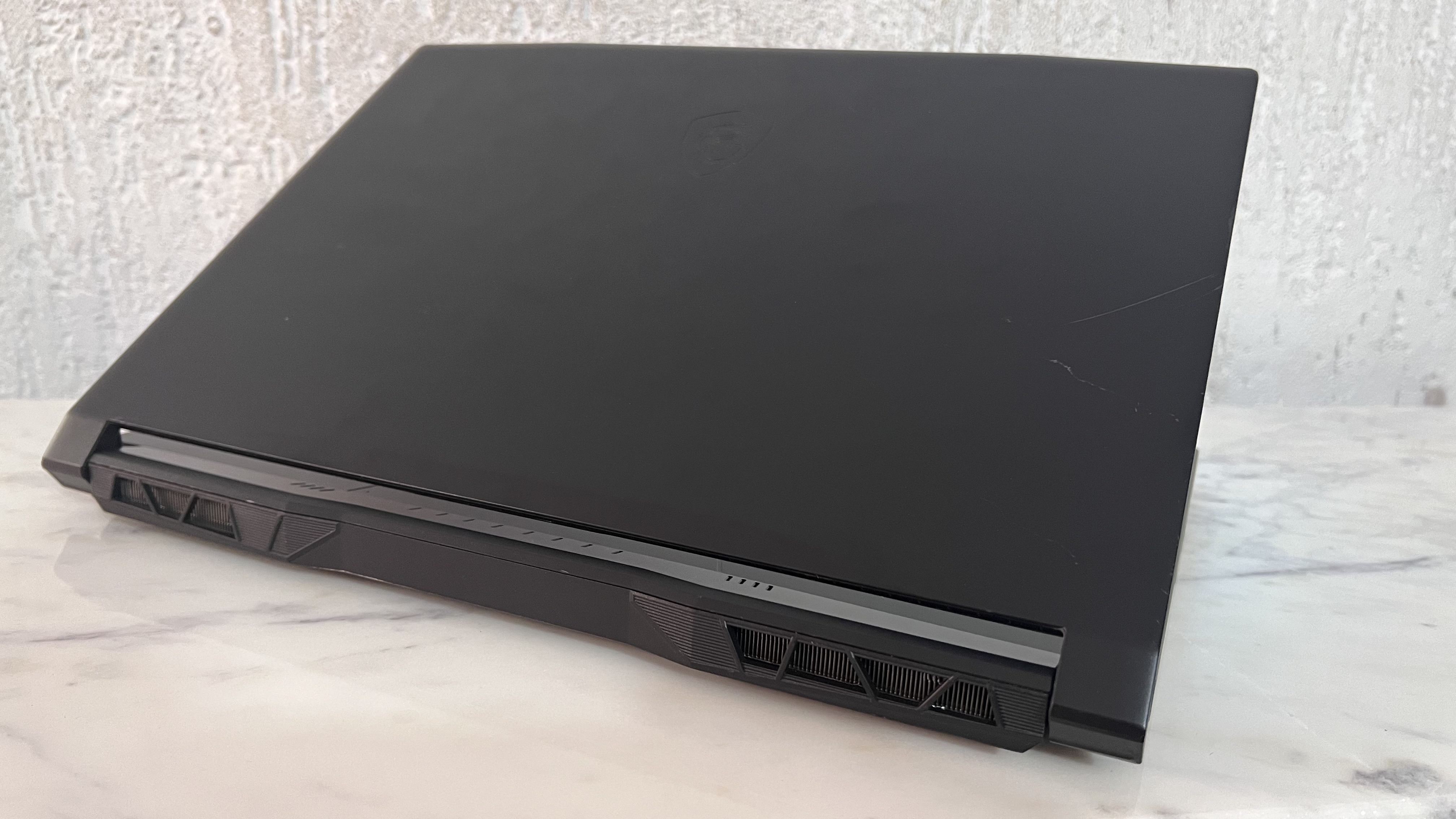 MSI GF66 KATANA MSI GF66 KATANA