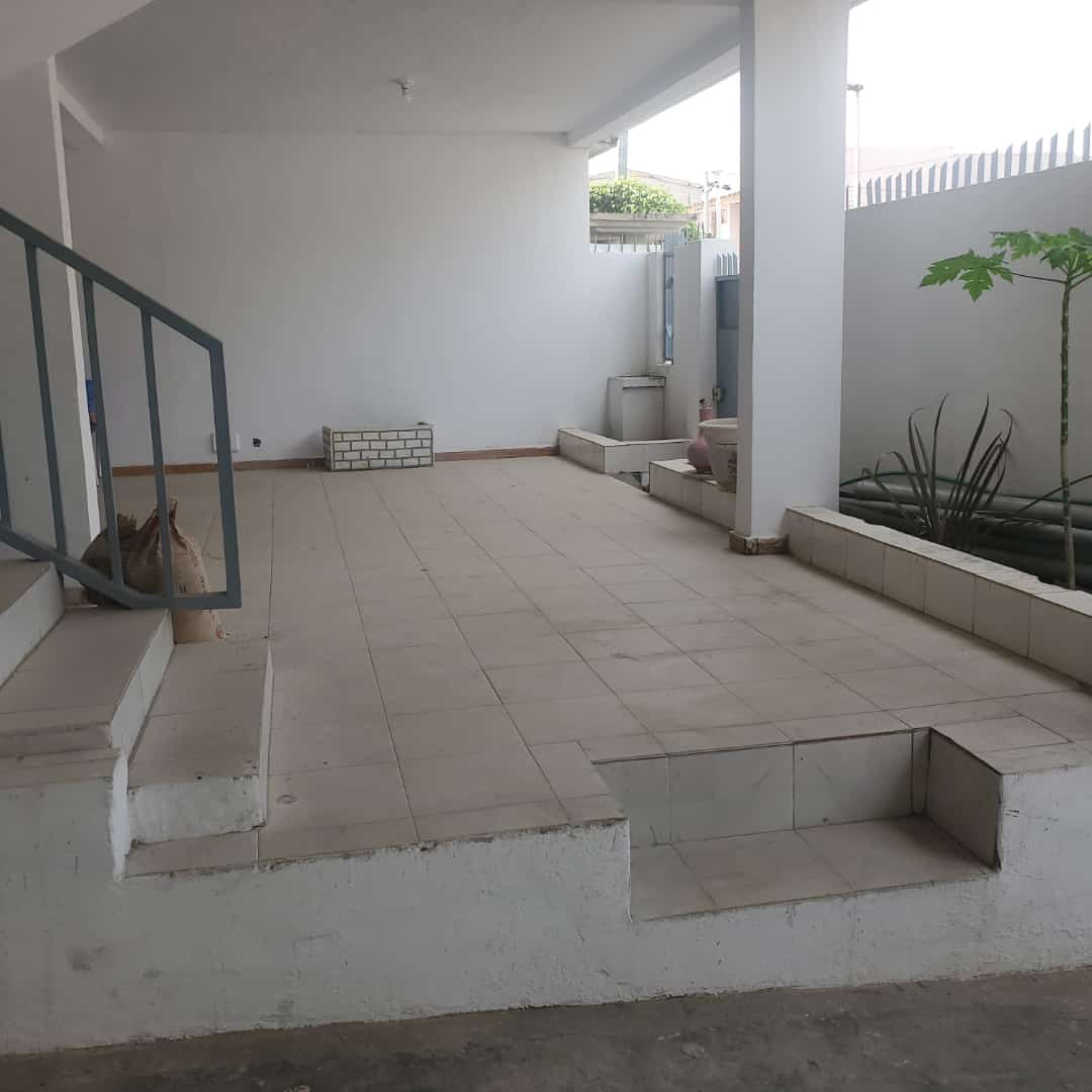 Duplex de type 7 pièces Bon standing a louer